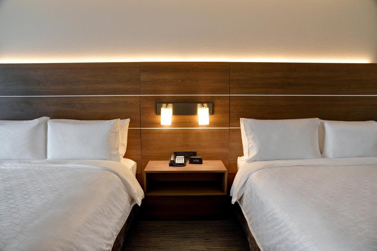 Holiday Inn Express & Suites - Ottawa By Ihg Экстерьер фото
